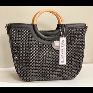 *Sold*   Vegan leather Peta approved handbag